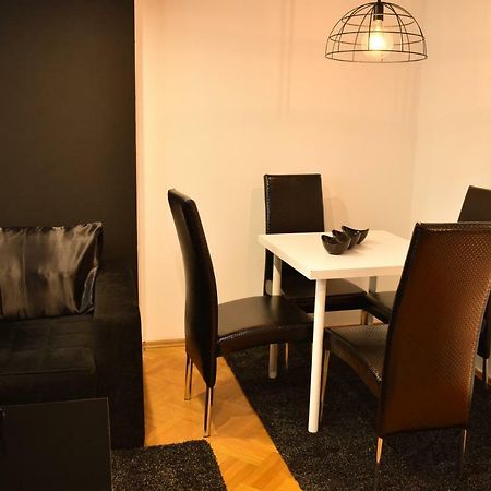 Naumovski Apartments Szkopje Kültér fotó