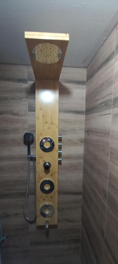 Naumovski Apartments Szkopje Kültér fotó