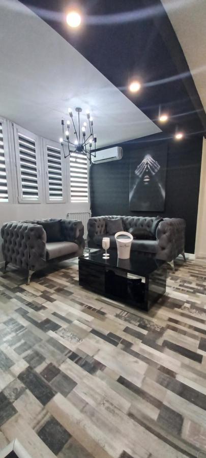 Naumovski Apartments Szkopje Kültér fotó