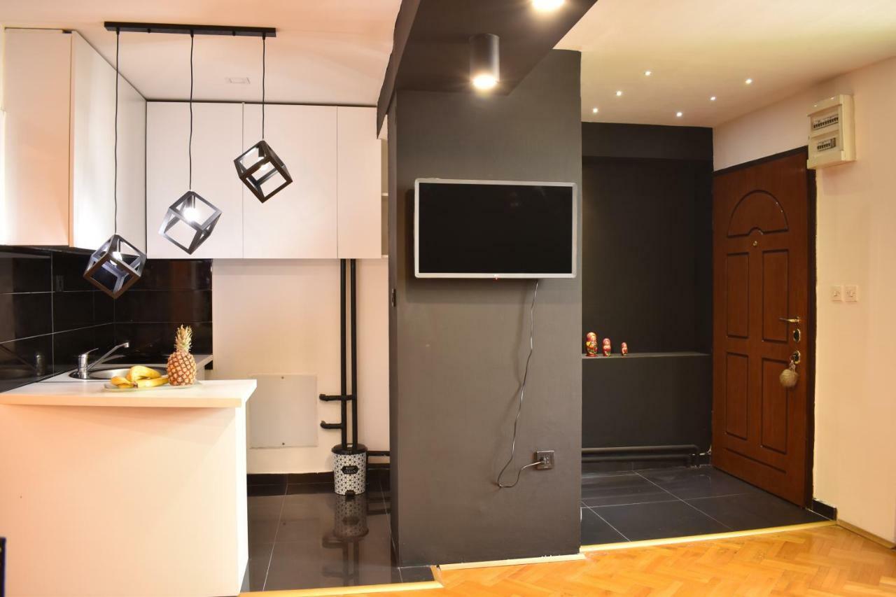 Naumovski Apartments Szkopje Kültér fotó
